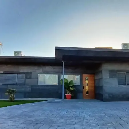 The Blue Diamond Villa-25min To Valencia Villa